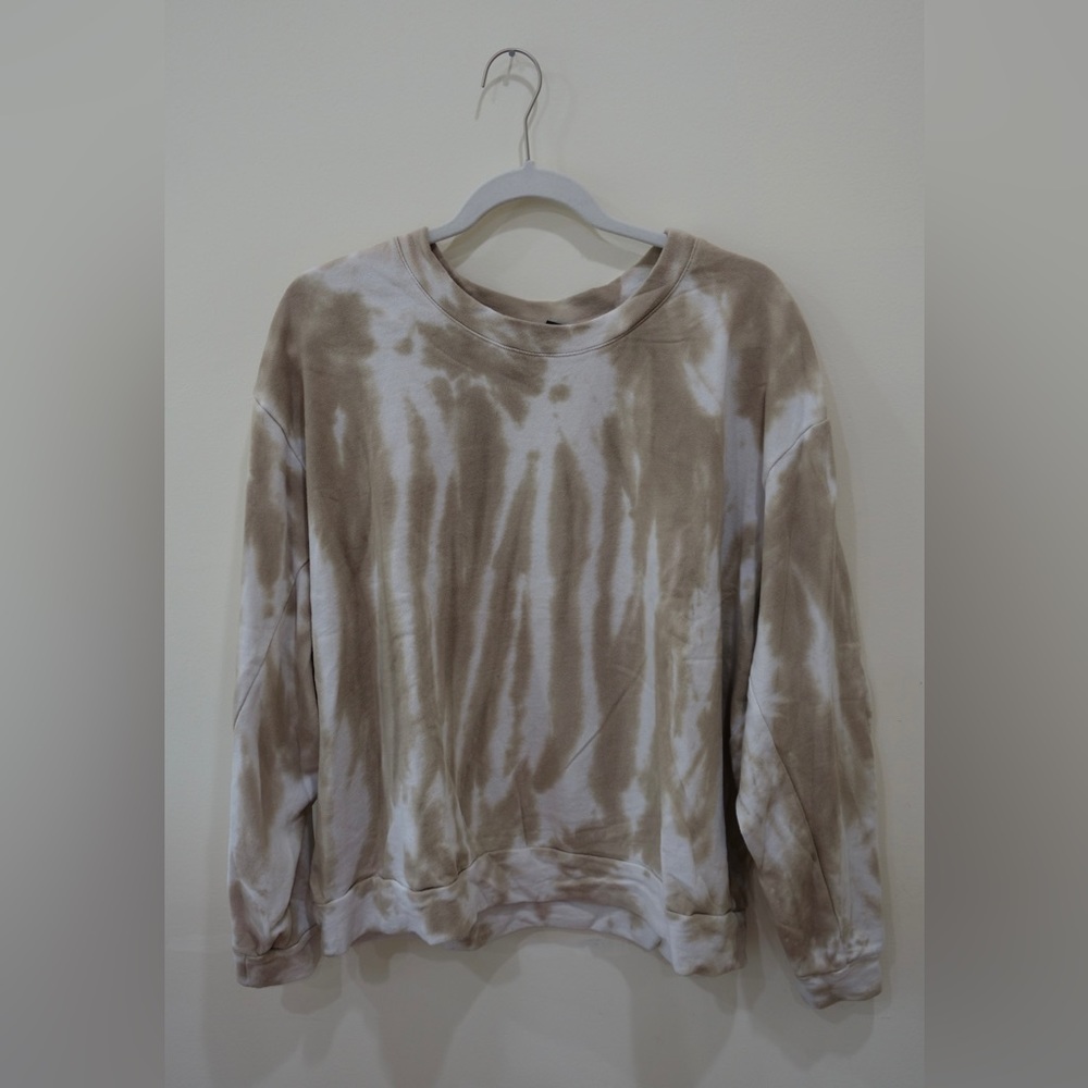 Wild Fable Tan & White Tie-Dye Pullover - Large